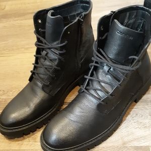 Calvin Klein Lealin Zip boots